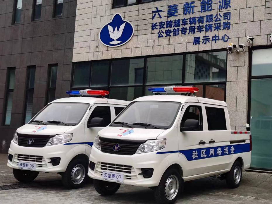 巡邏車(chē)
